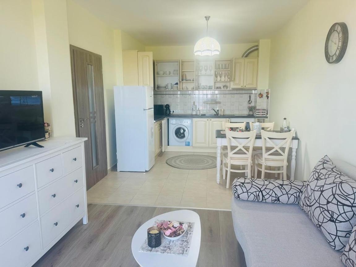 Kiwi Gardens Apartment Byala  Ngoại thất bức ảnh